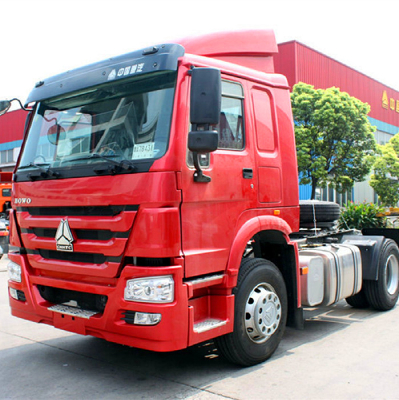 SINOTRUK HOWO 4x2 266hp Tractor