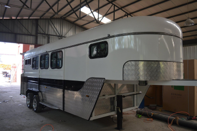 horse trailer door china gooseneck horse trailer horse trailer