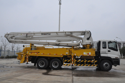 26m 37m 46m 47m 48m 51m Concrete pump truck/Concrete truck pumpHigh Efficiency and Low Comsumption