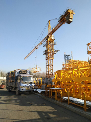 QTZ50(4810) 4T Used Mini Construction Tower Crane