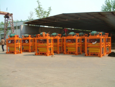 Small Manual QTJ4-40 Cement Brick Making Machine of Best Construction Equipment Concrete Block Making Machine