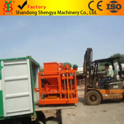 New High Capacity Semi-automatic QTJ4-26 cement brick making machine,paver block making machine sale Kenay market