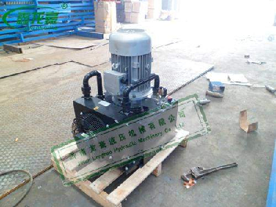 Hydraulic driving unit