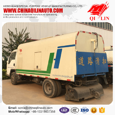 2 axles street sweeping truck with ABS system