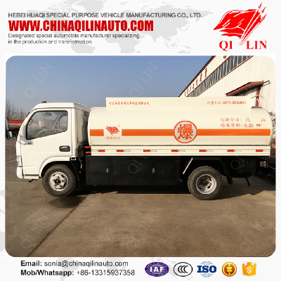 Dongfeng 4X2 5.25cbm gasoline refuel tank truck for sale