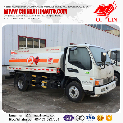 Mini 5000 - 10000 liters fuel oil tank truck with dispenser