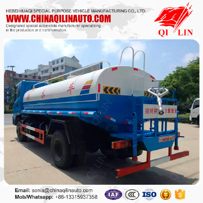 11000 liters 200hp engine water sprayer truck