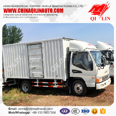 Max payload 745kg light duty box cargo truck with side door