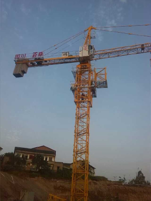 tower crane low price QTZ160(6515) tower crane-baimai brand