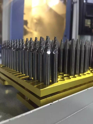 Taper carbide cutter