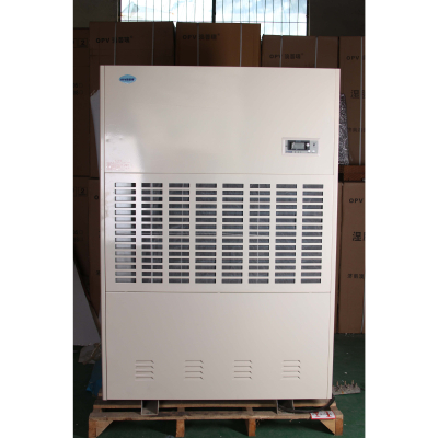 The large garage is sold on the spot of the air dehumidifier