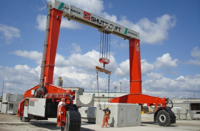Factory outlet tyred type tunnel trestle crane with electric trolley