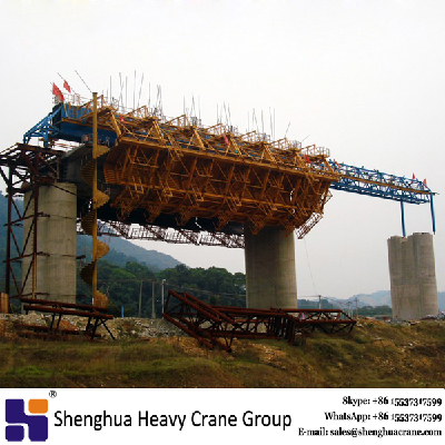 Professional export 1000t overhead movable scaffolding system crane for bridge erection