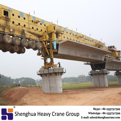 Highway construction overhead launching gantry equipment with hydraulic system