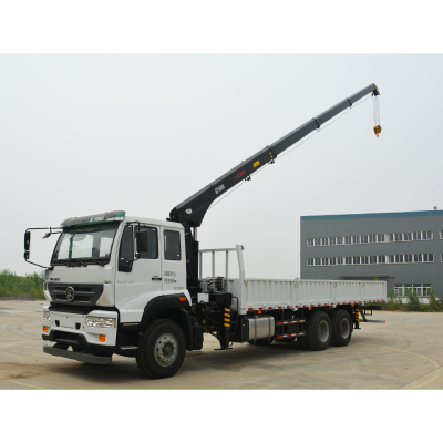 Hot Sales!!!SINOTRUK-HIAB 8 Ton Truck Mounted  Crane with North Europe Technology