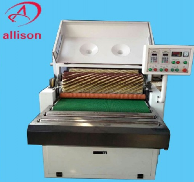 Wood polishing machine