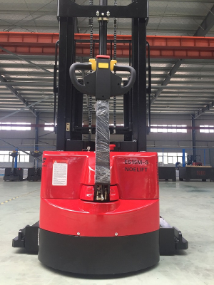 Brand new electric straddle stacker lift with adjustable base legs