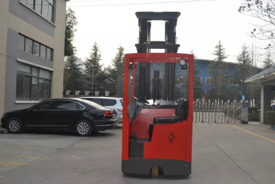 NOELIFT brand TFZ series seated type 1600kgs electric reach truck