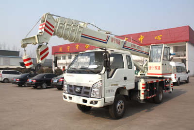 Mini mobile deck crane,hydraulic telescopic boom crane