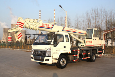 10 ton off road lifting truck crane