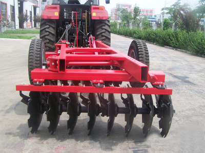 1BZ HYDRAULIC PRESSURE HEAVY DUTY DISC HARROW