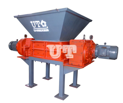 Twin shaft shredder