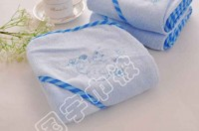 Baby hooded coat
