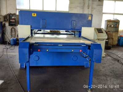 Auto Balance Hydrulic Full Head Cutting Machine