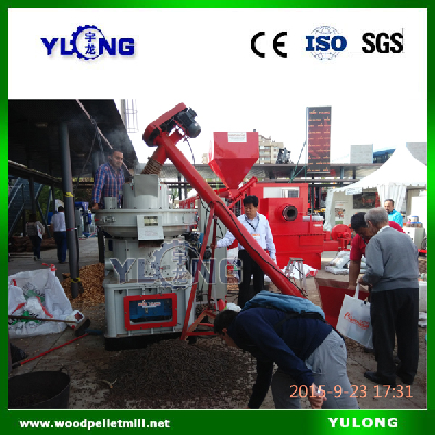 1-1.5ton/h XGJ560 grass straw hay lucerne pellet making machine