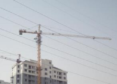 TOWER CRANE