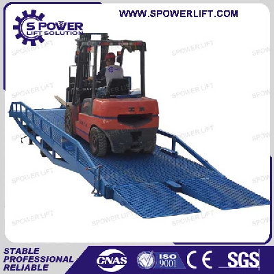 Warehouse truck mobile container dock ramp for sale