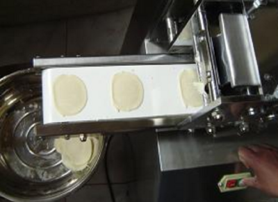 Dumpling skin machine