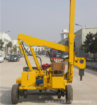 Hydraulic pile driver