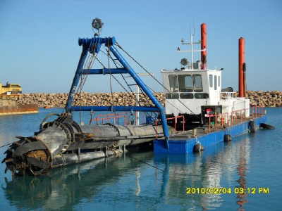 CSD 250 Dredger