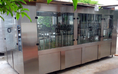 Beverage filling machine equipment