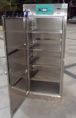 Sterilized cabinet for caps, tubes and even small bottles