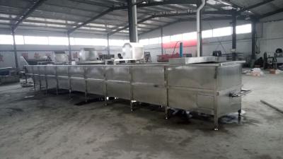 Poultry meat thawing machine