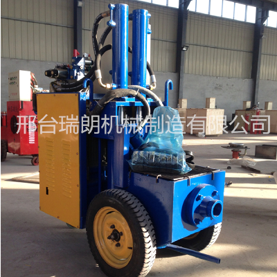 Concrete pump