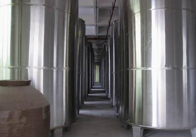 Stainless steel storage tank