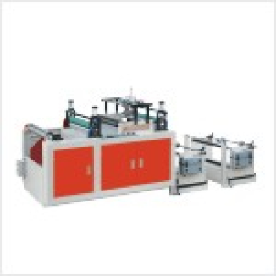 Non-woven bag making machine