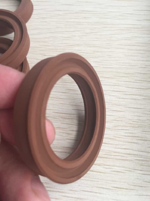 Turning fluorine rubber seal