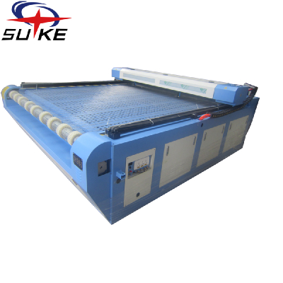 Auto feeding laser engraving machine