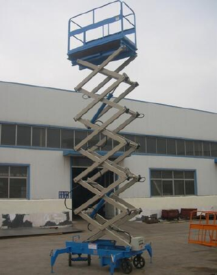 Mobile scissor lifts