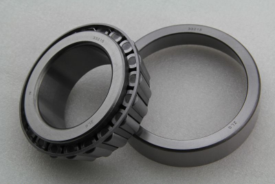 Tapered roller bearing LM300849/11