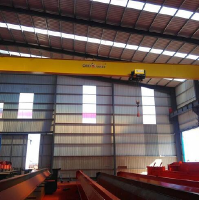 Crane manufacturers specializing in the production of European styleelectric hoist direct quality control of open space in the open space