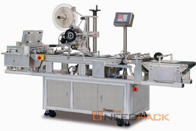 High speed labeling machine