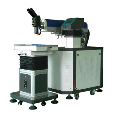 Ultrasonic welding machine