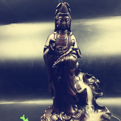 Ming Qing mahogany Ebony Wood incense ornaments lotus Guanyin backmahogany crafts to send a box of Laoshan sandalwood