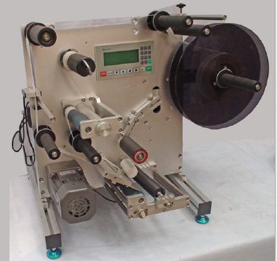 Semi automatic labeling machine.
