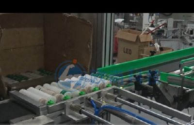 Double line labeling machine